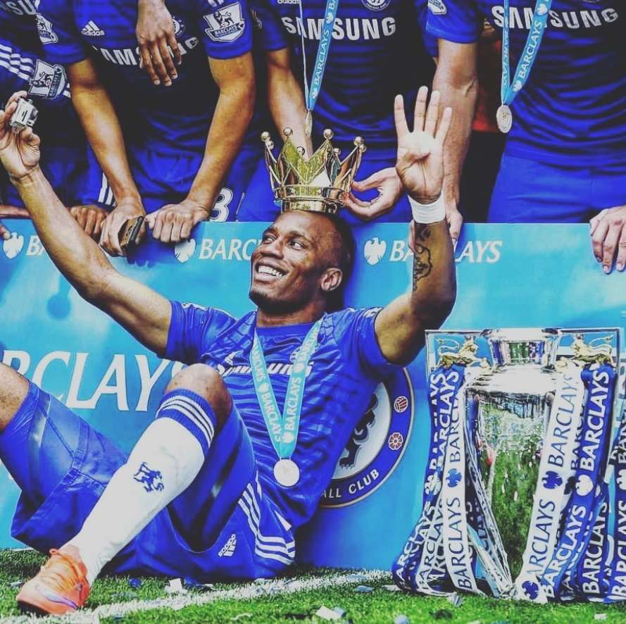 开云官网登录平台德罗巴在日本队比赛中重返赛场，刷新纪录引发热议！